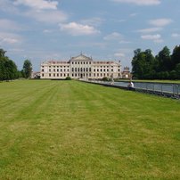 Rear view of Villa Pisani.