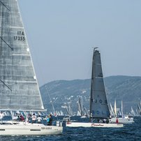 Boote bei der Barcolana.
