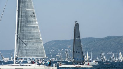 Barcolana - Mega Regatta vor Triest