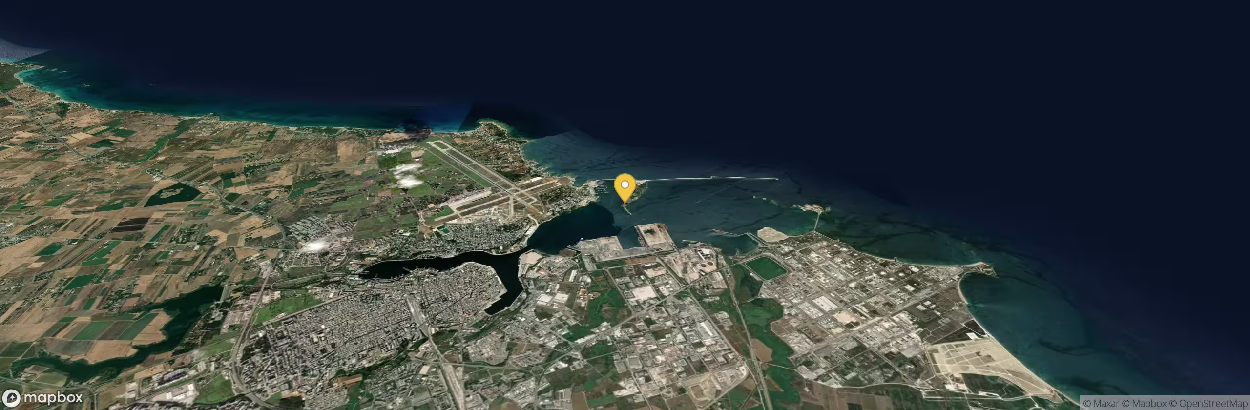 Brindisi (Old)/Castello Aragonese