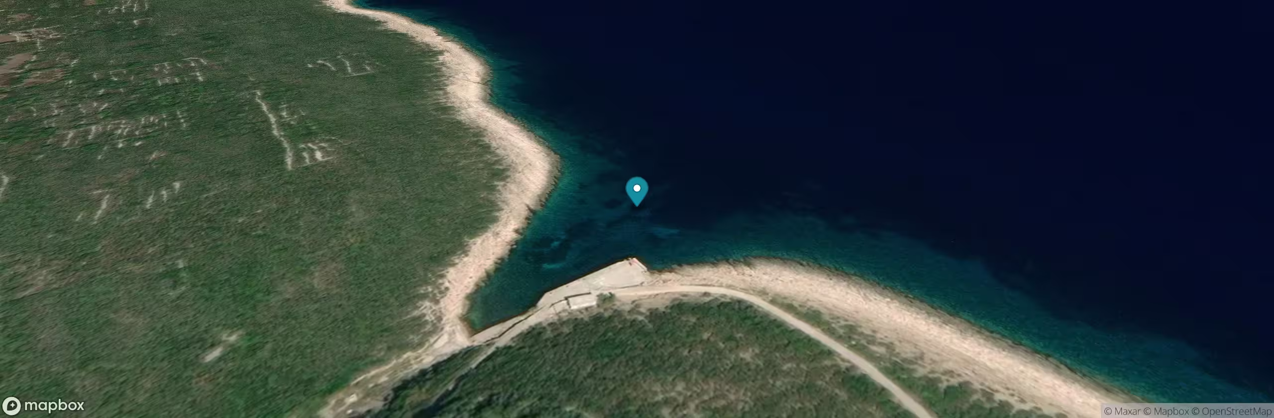 Loza Bay