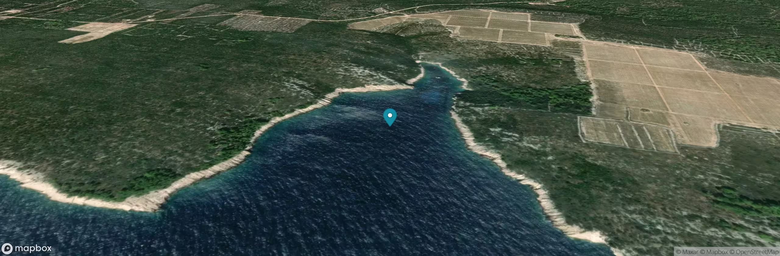 Poganica Bay