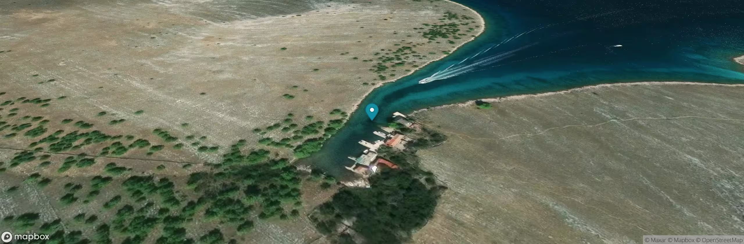 Lupescina Bay