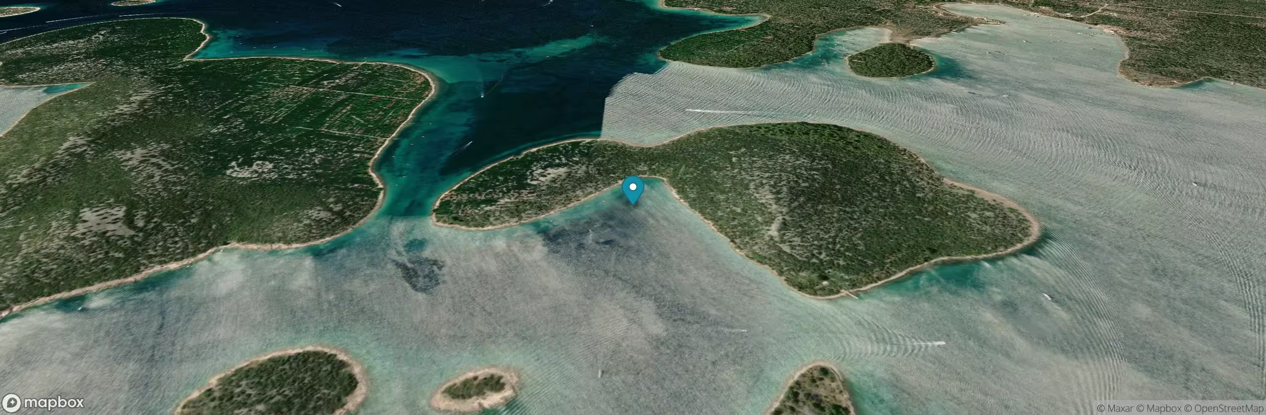 Arta Bay, Mala