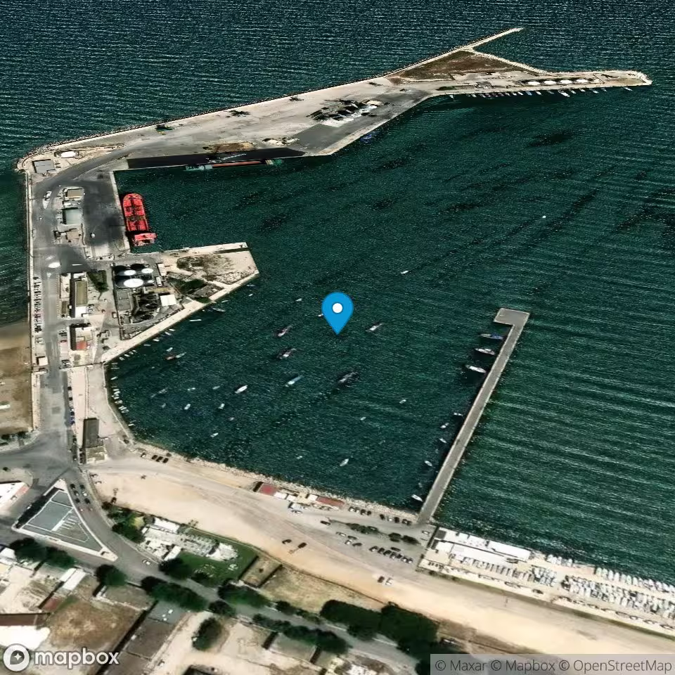 Barletta Darsena Pescatori Marina