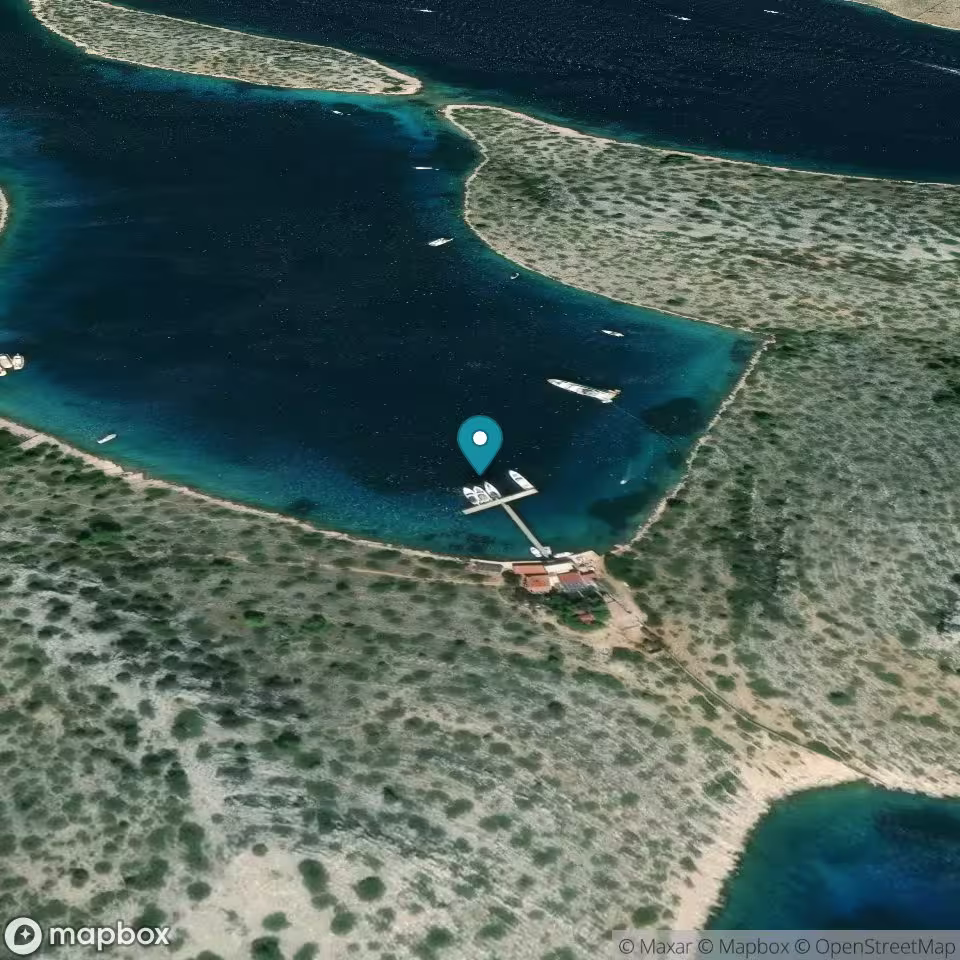 Uvala Levrnaka