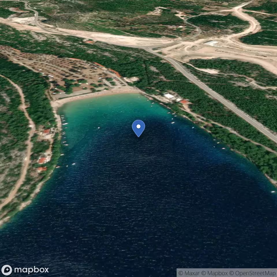 Prapratno Bay